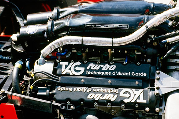 Мотор Porsche под брендом TAG на McLaren MP4/2