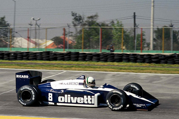 Андреа де Чезарис на Brabham в Мексике