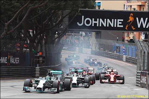 Старт Гран При Монако 2014