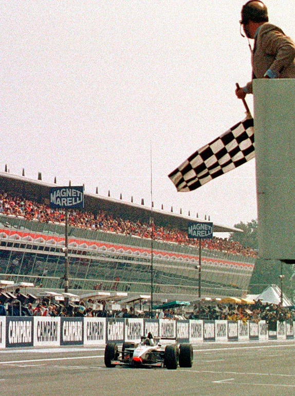 Дэвид Култхард выигрывает Гран При Италии 1997 года