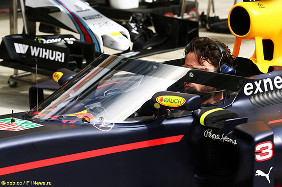 Система Aeroscreen на машине Red Bull Racing, 2016 год
