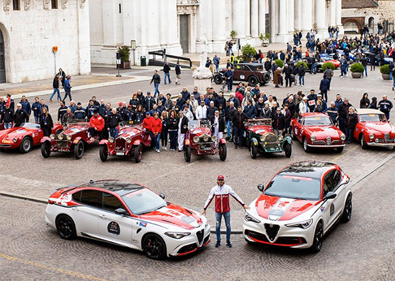 Автомобили Alfa Romeo на гонке Mille Miglia