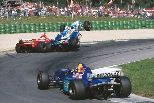 Инцидент между Эдди Ирвайном и Жаном Алези. Гран При Австрии'97