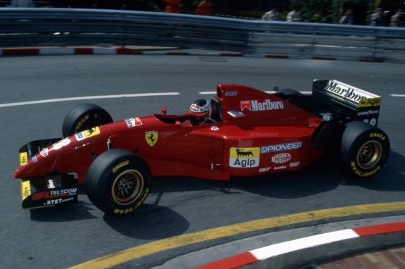 Герхард Бергер за рулём Ferrari F1-412T2 на пути к 3-му месту в Гран При Монако, 1995 год, фото XPB