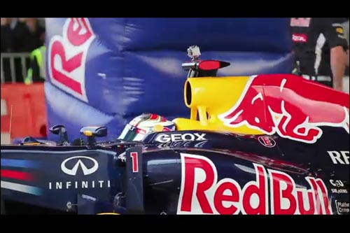 Антониу Феликс да Кошта за рулём шоу-кара Red Bull