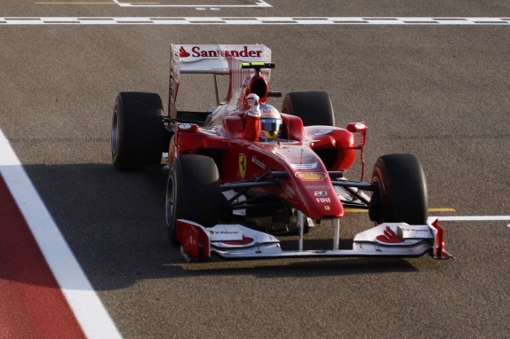 Фернандо Алонсо – победитель Гран При Бахрейна 2010 года