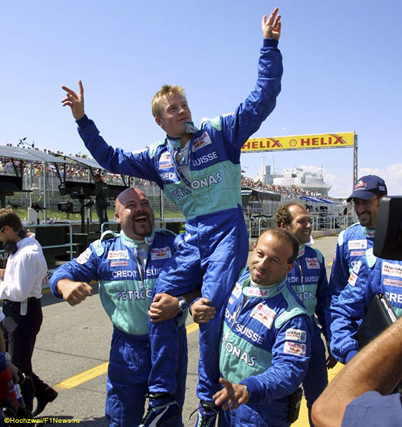 Кими Райкконен дебютировал в Sauber в 2001 году