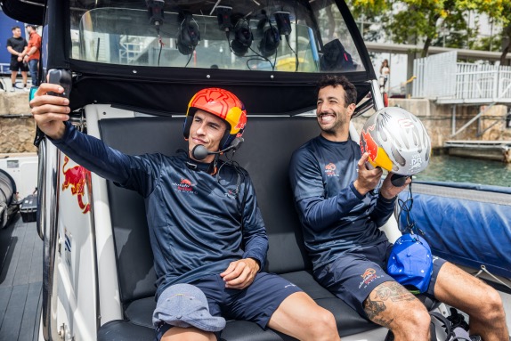Марк Маркес и Даниэль Риккардо, фото Red Bull