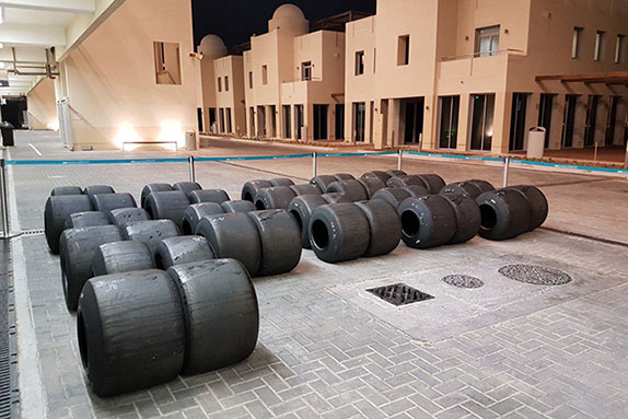 Опытные образцы шин, которые Pirelli испытывает в Абу-Даби