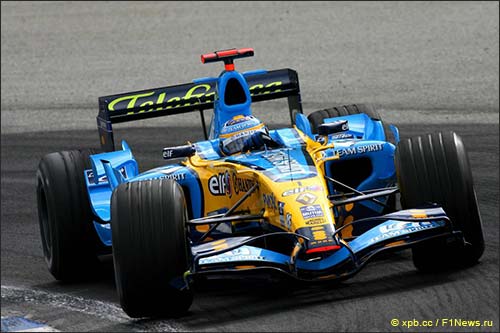 В 2006 году логотипы Telefonica красовались на заднем крыле чемпионских машин Renault