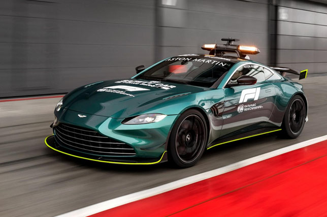 Автомобиль безопасности Aston Martin Vantage