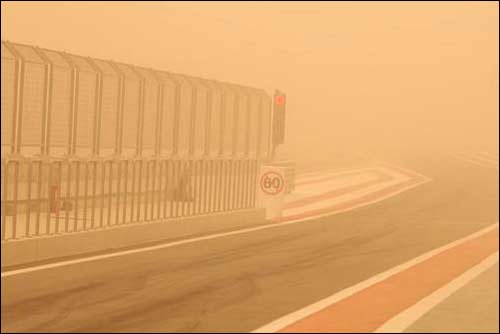 Песчаная буря в Бахрейне