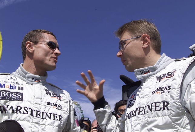 Дэвид Култхард и Мика Хаккинен на Гран При Японии 2001 года, фото HochZwei