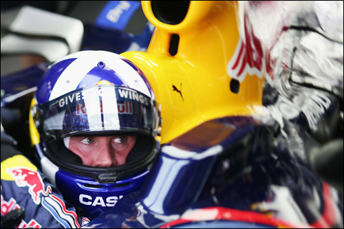 Дэвид Култхард за рулём Red Bull RB7