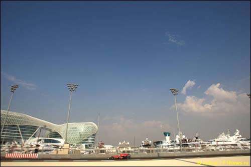 Автодром в Абу-Даби