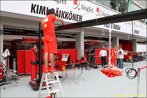 Ferrari готовится к Гран При Сингапура