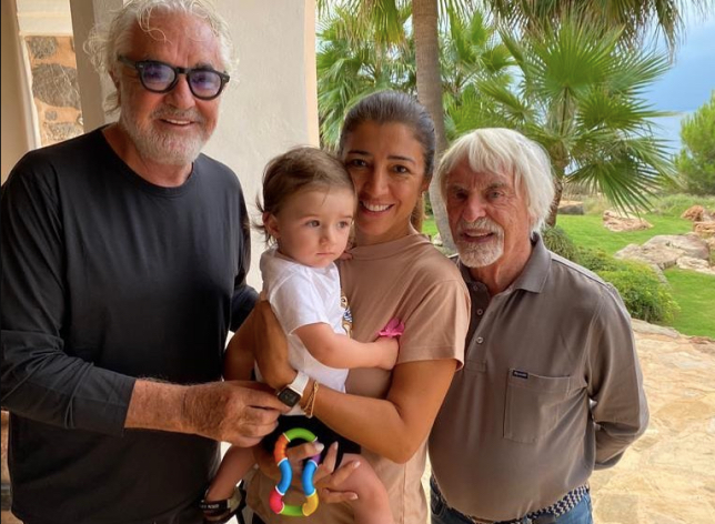 Флавио Бриаторе и семья Бери Экклстоуна на острове Ибица, фото из Instagram Бриаторе
