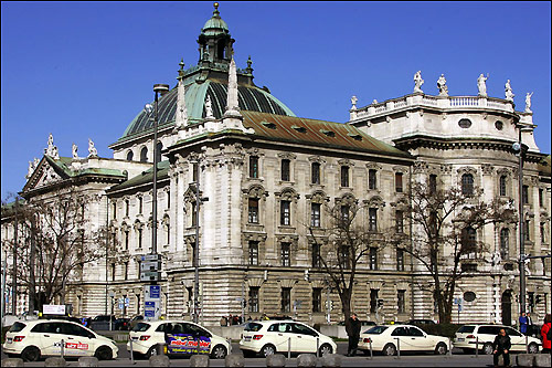 Дворец юстиции в Мюнхене