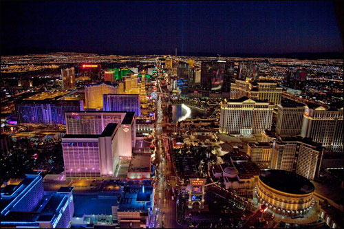 Вид ночного Лас-Вегаса
