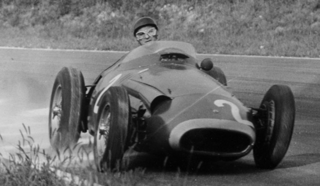 Хуан-Мануэль Фанхио за рулём Ferrari, 1956 год