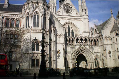 Высокий суд Лондона