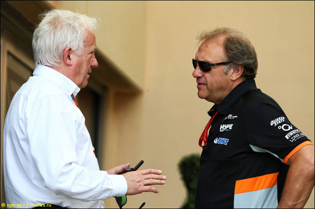 Роберт Фернли и Чарли Уайтинг, директор гонок FIA