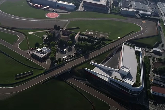 Вид трассы во Фьорано с воздуха, скриншот из видео пресс-службы Ferrari
