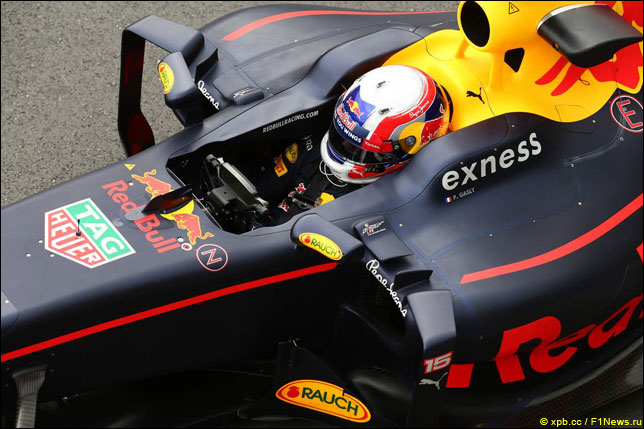 Пьер Гасли на тестах Red Bull Racing в Сильверстоуне
