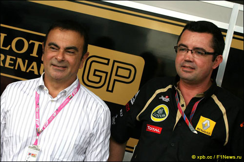 Исполнительный директор Renault Карлос Гон и управляющий директор LRGP Эрик Булье