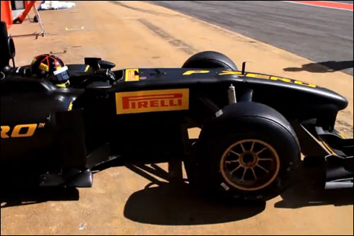 Лукас ди Грасси на тестах Pirelli в Барселоне