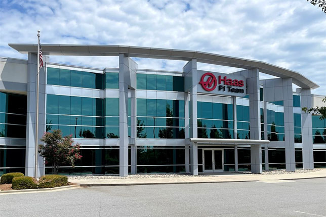 База Haas закрылась на летний перерыв