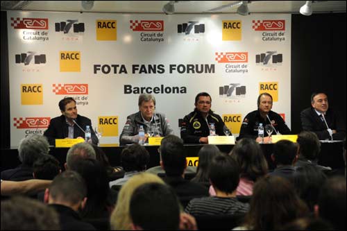 Встреча FOTA с болельщиками в Барселоне