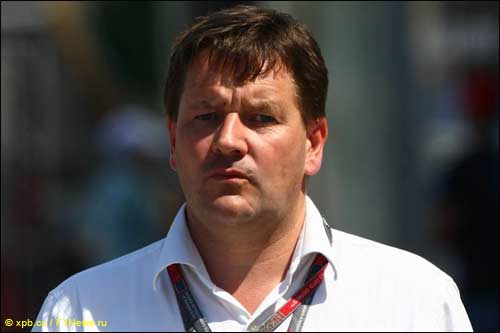 Руководитель гоночного подразделения Pirelli Пол Хембри