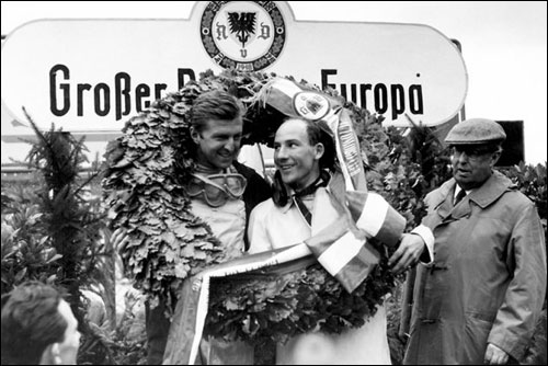 Стирлинг Мосс и Вольфганг фон Трипс на подиуме Гран При Германии 1961 года