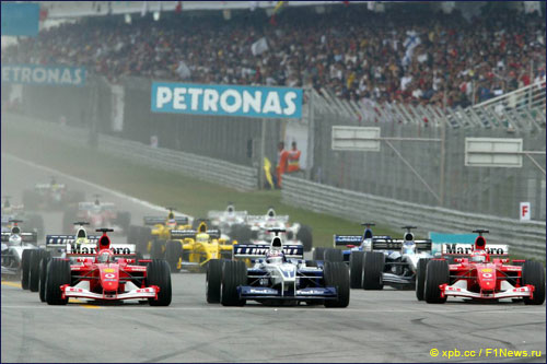 Начало Гран При Малайзии 2002 года...