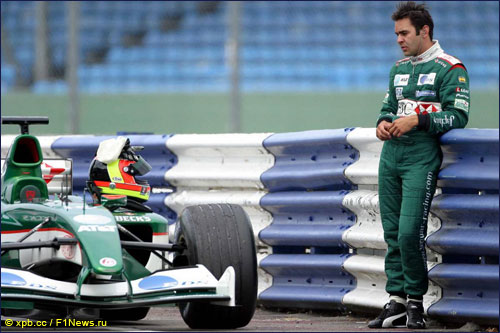 Сезон в Jaguar принес Антонио не так много позитивных эмоций