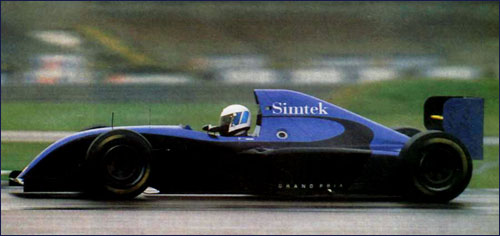 Дэвид Брэбэм за рулем Simtek на предсезонных тестах 1994 года