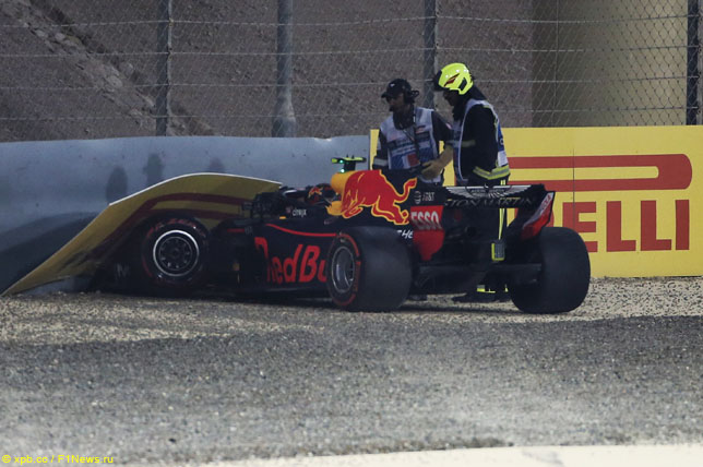 Разбитая машина Макса Ферстаппена в Бахрейне