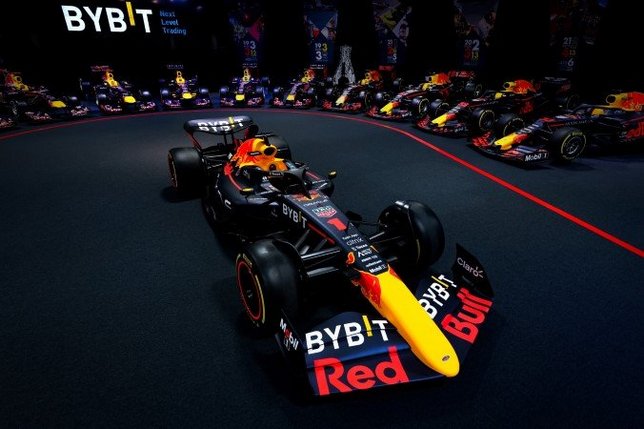Логотип Bybit на машине Red Bull Racing (фото пресс-службы команды)
