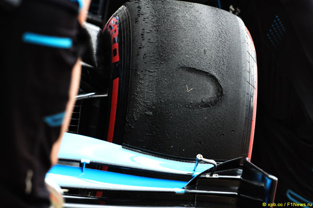 Шина Pirelli на машине Williams