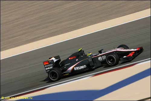 Год назад HRT вообще не участвовала в тестах, дебют команды состоялся непосредственно на Гран При Бахрейна