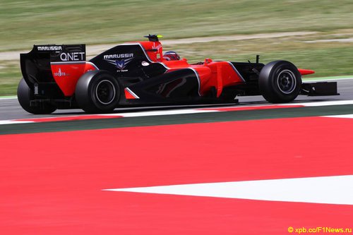 Пилот Marussia F1 Шарль Пик на трассе Гран При Испании