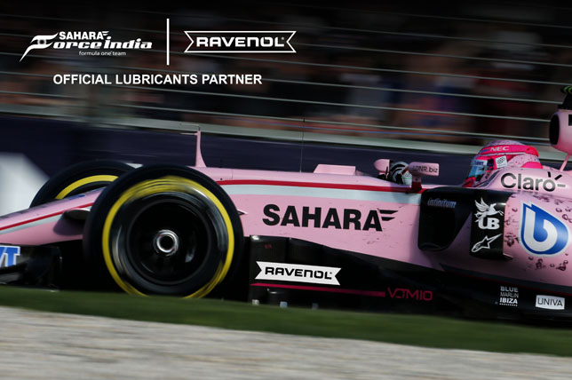Логотипы Ravenol на машине Force India