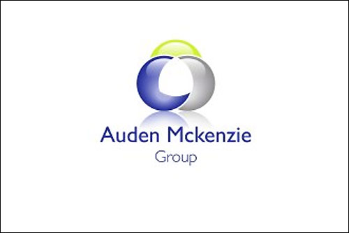 Логотип Auden Mckenzie