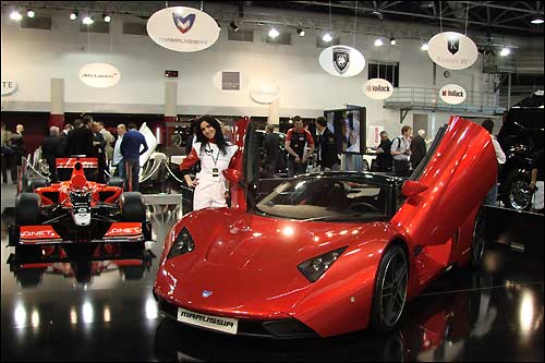 Стенд Marussia Motors на выставке в Монако