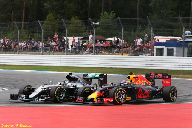 Борьба Макса Ферстаппена и Нико Росберга в прошлогоднем Гран При Германии