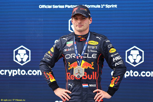 Макс Ферстаппен – победитель субботнего спринта на Red Bull Ring