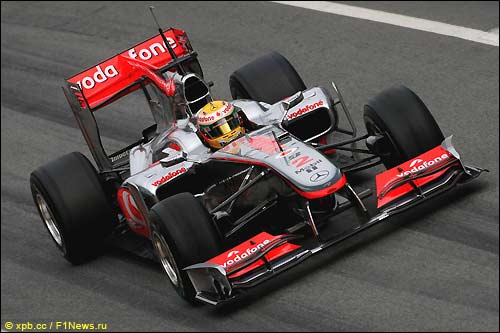 McLaren на тестах в Барселоне