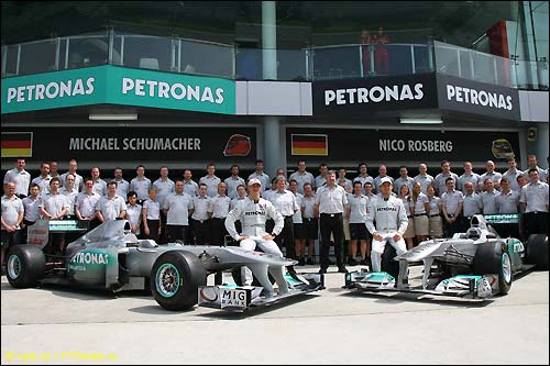 Фотосессия Mercedes GP