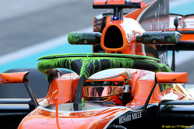 Система Halo на машине McLaren на тестах в Абу-Даби